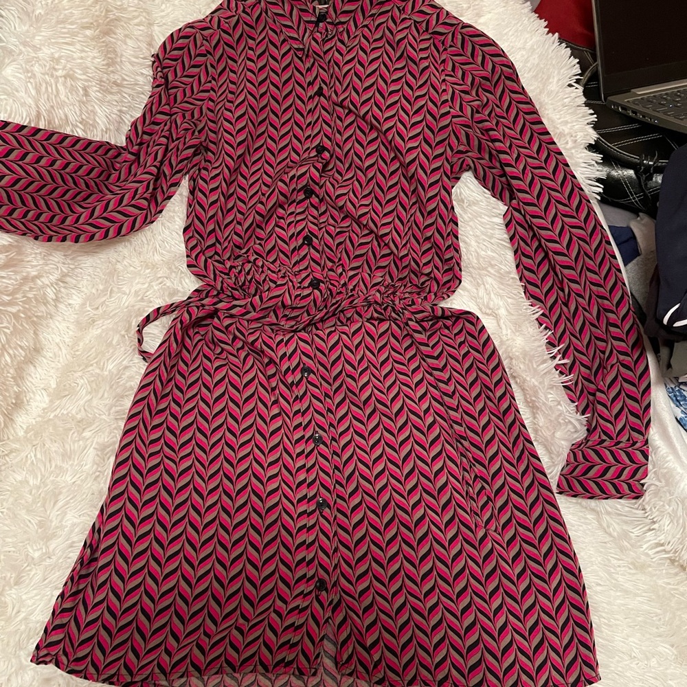 SMALL BANANA REPUBLIC DRESS